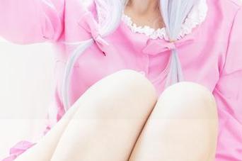 下载Hana Bunny的全套JK，保管你再也不想出门！